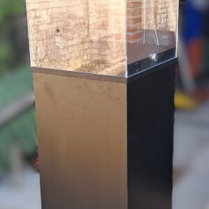 sokkel  met plexi kap